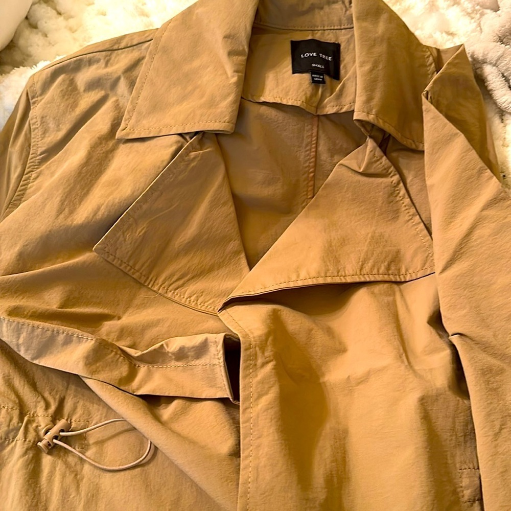Light Weight Below Knee Beige Trench Coat With Toggle Datail - Picture 8 of 8